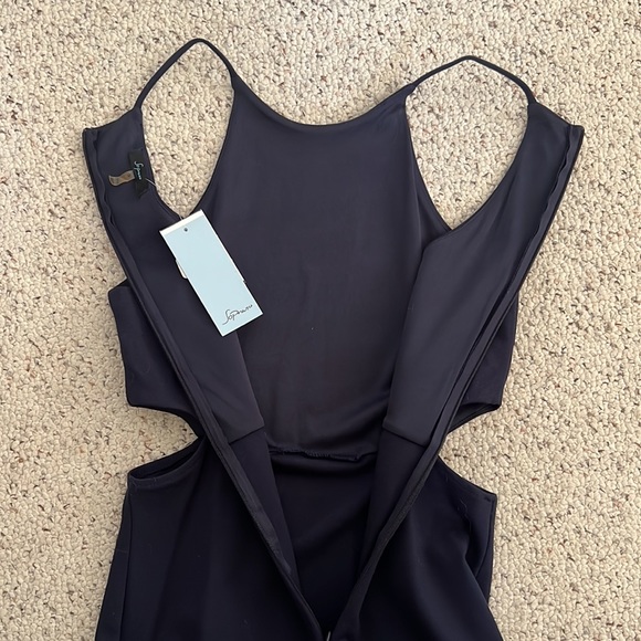 Soprano Cut Out Bodycon Midi Dress - Picture 8 of 8